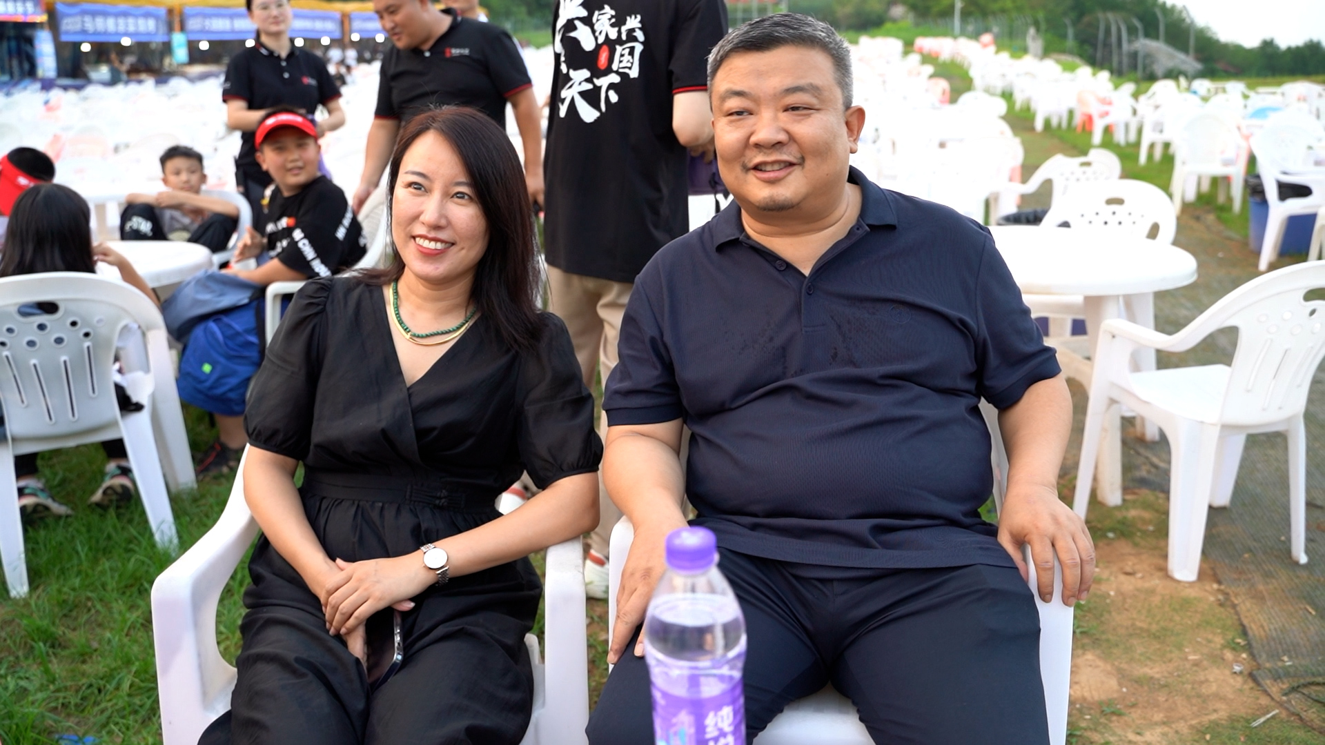 心时代||纪琼院长携夫人Marry老师，看望学能成长营的全体师生！