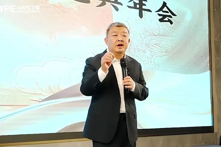 【咱们的故事】从焦虑母亲到家庭“定海神针” ——樊娟老师的成长与家庭蜕变之路