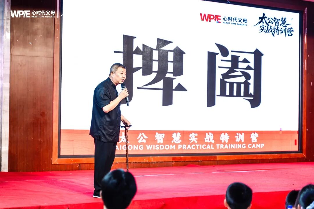 【纪琼院长家庭生态课】父母喝酒发脾气，孩子抽烟伤害自己——16岁女孩儿求助纪琼院长，对话让人心疼又破防