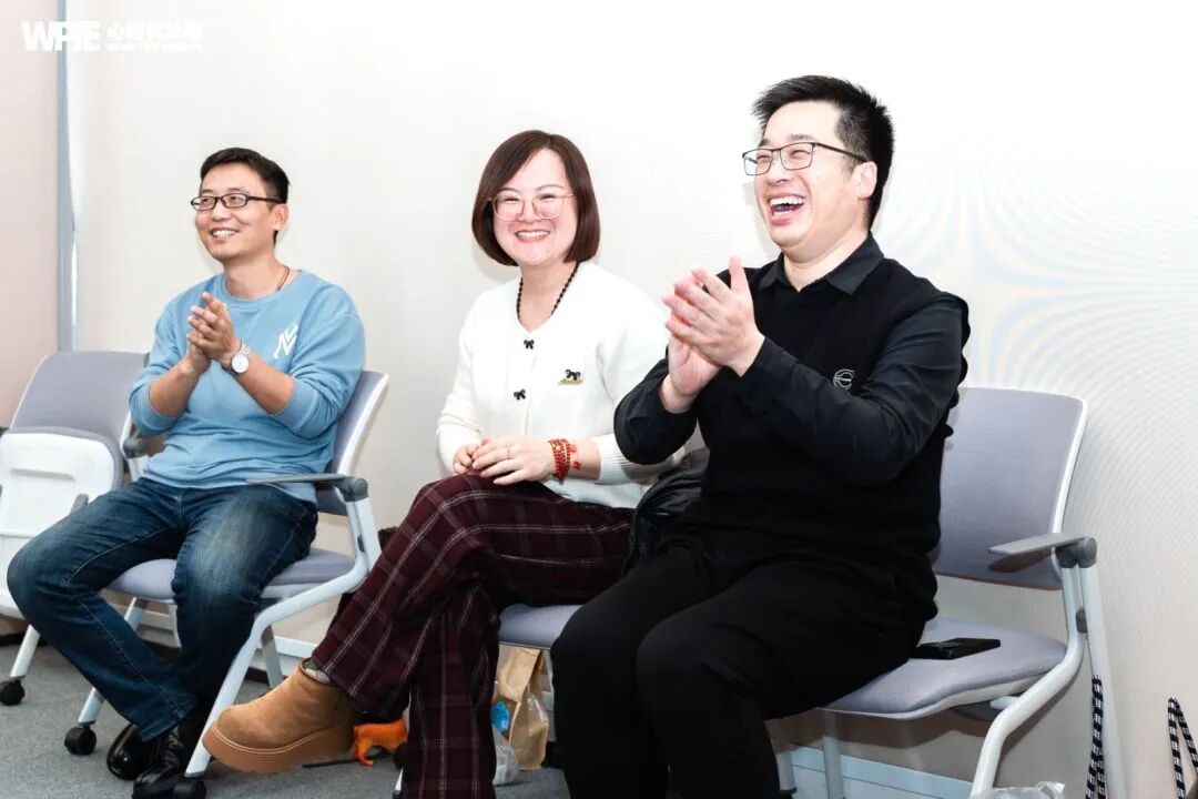 【海勇老师唤醒自驱力】你的快乐,何必等他点头?