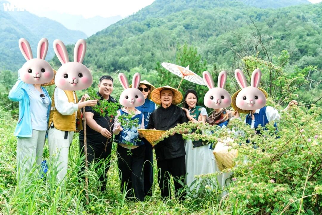 作业忘带,家长比娃还急?——包办型父母养出“巨婴”,赋能型父母养出“强者”