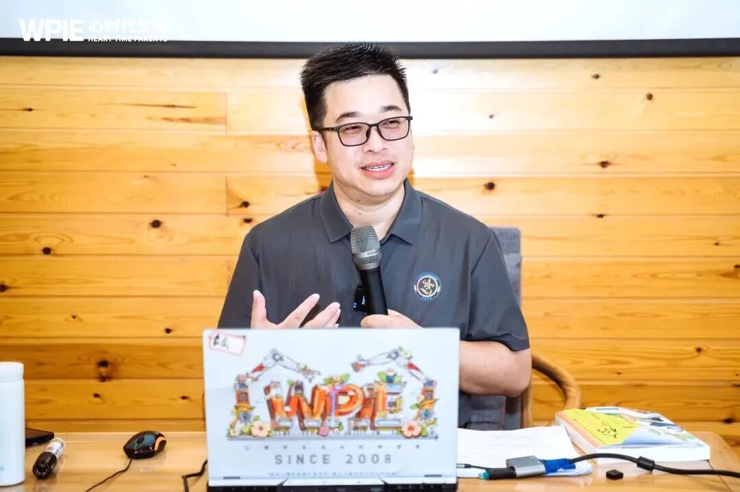 【海勇老师学习军师方案班 · 中级】早起困难户逆袭:我用这招骗过大脑,6点起床竟成瘾!