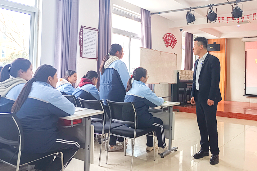 为什么越聪明的孩子越容易变成差生?东振老师分析得太透彻了!