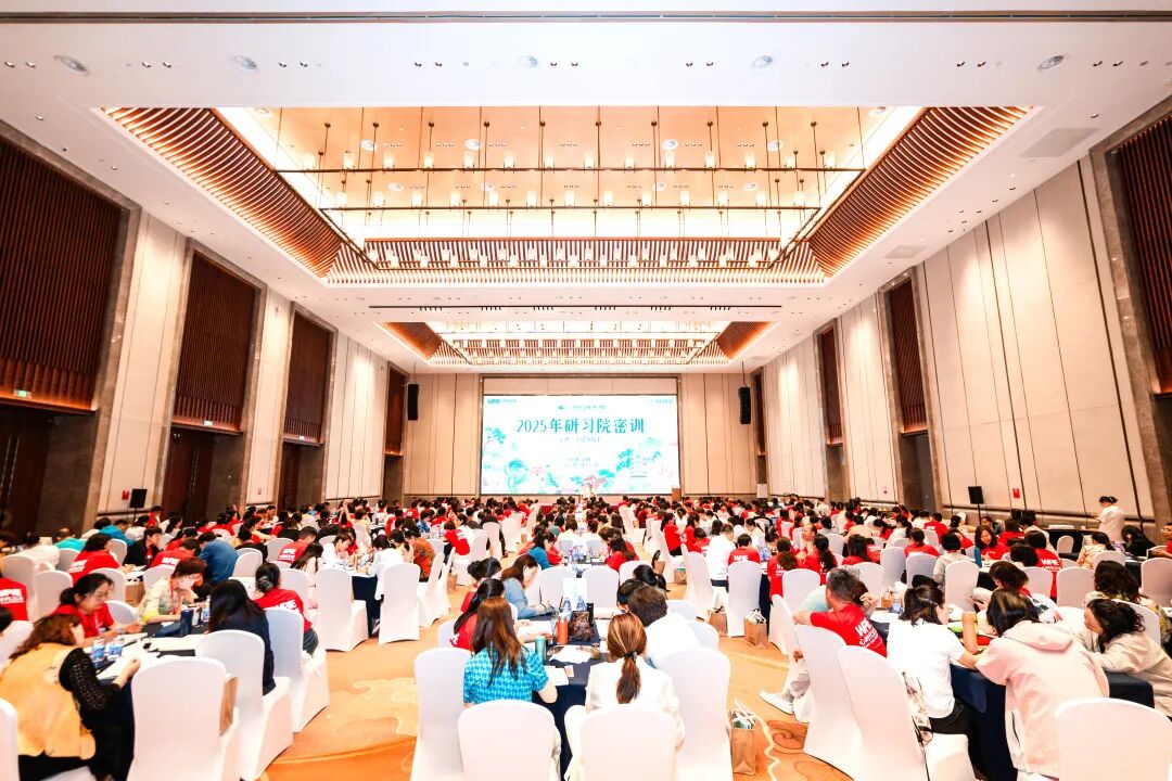 【咱们的故事】高三儿子濒临休学,丈夫熄灭职业心火:一篇文章点燃了家庭的希望!