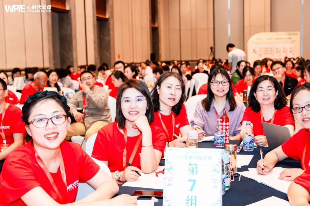 别让扫兴的人,吸走你的情绪能量!