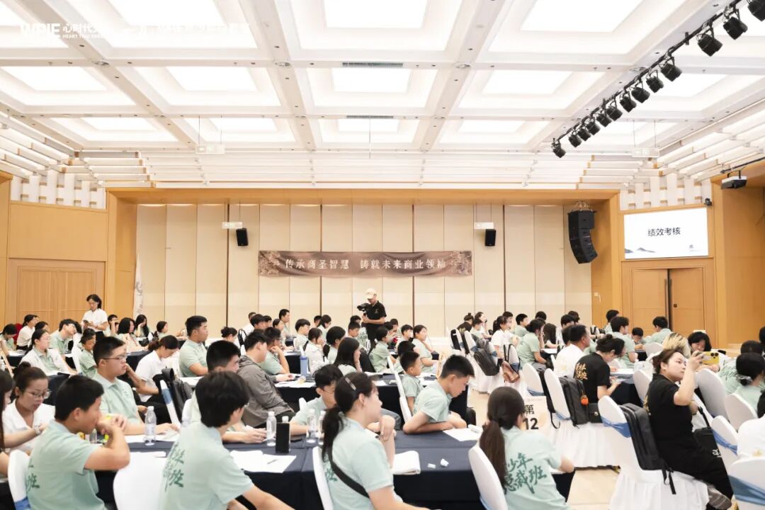 孩子历史考了21分,班里倒数第一,我却在孩子面前宣布:这是天大的喜事啊!