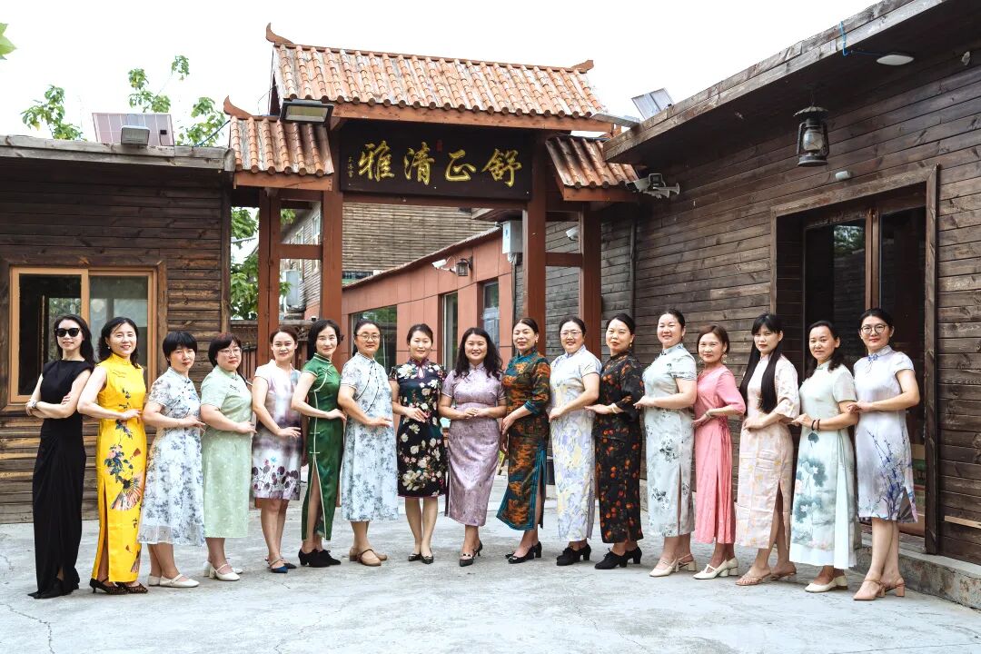 妻子总把自己喜欢的鱼尾留给丈夫,多年后,看到丈夫日记的她后悔莫及!