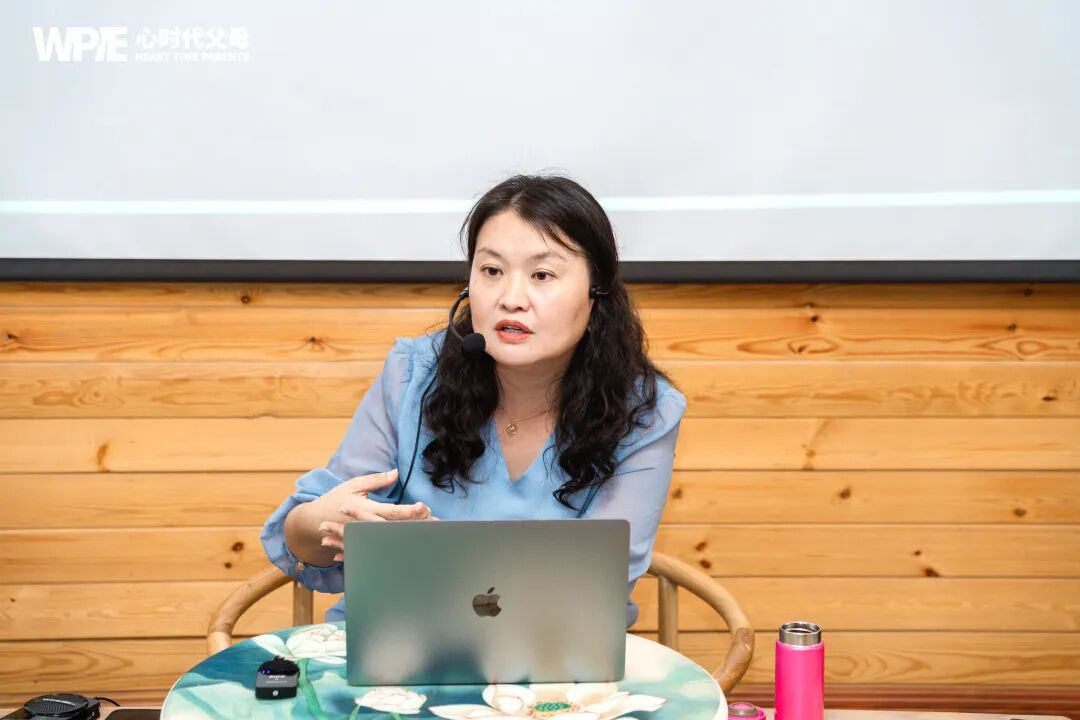 妻子总把自己喜欢的鱼尾留给丈夫,多年后,看到丈夫日记的她后悔莫及!