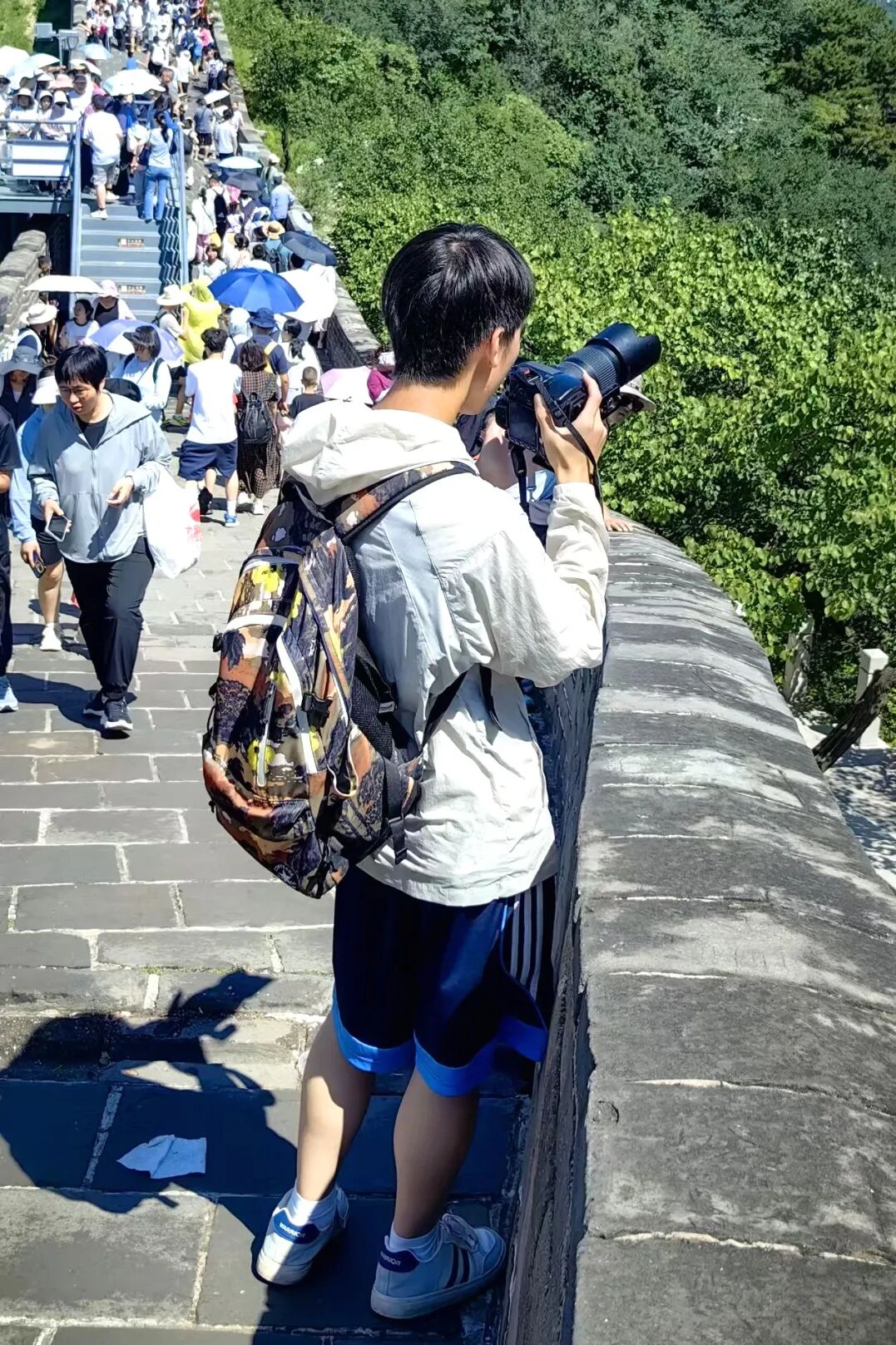 【重返校园之路——王克老师学员采访】咨询师“不谈上学”,爱摄影的少年却冲进了班级前十