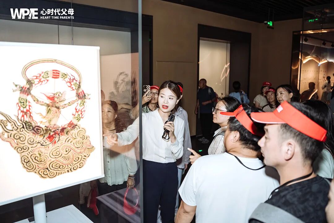 【纪琼院长家庭系统教育方案实操班】纪琼院长直播间黑屏反倒被夸?原来会说话的人,运气都藏在嘴里!