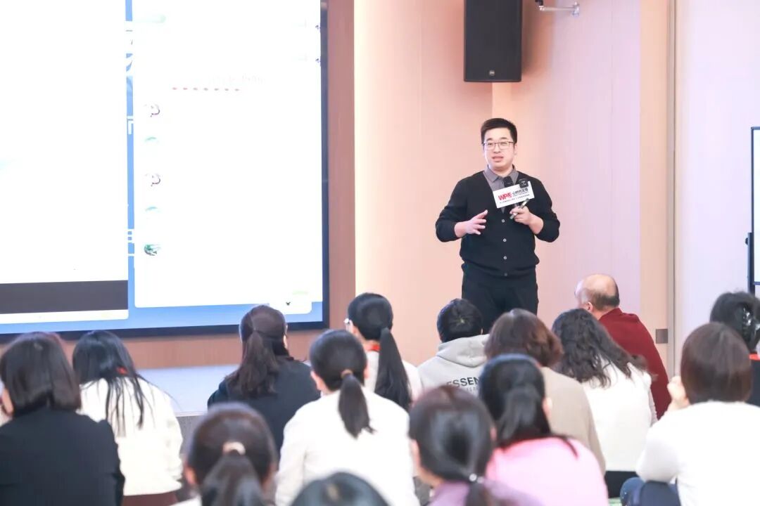 从“纠偏者”到“守望者”:一位母亲的自驱力觉醒之路