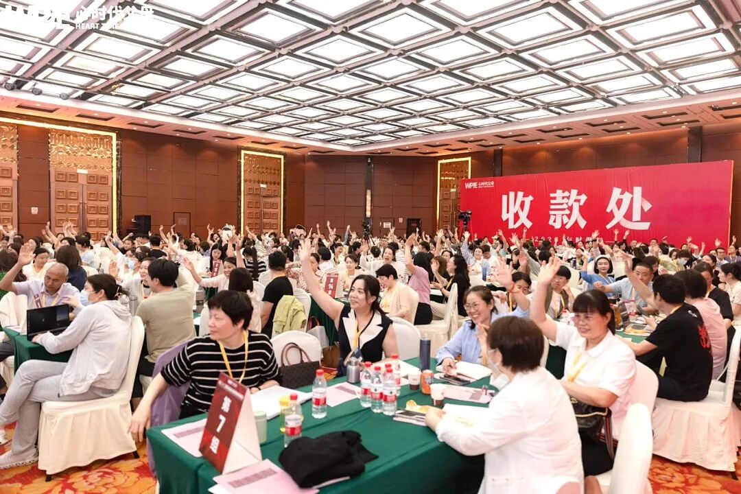 “哪来的红薯?”“我偷的抢的!”——清晨7点,我的一句回应,让一场家庭“战争”瞬间消失!