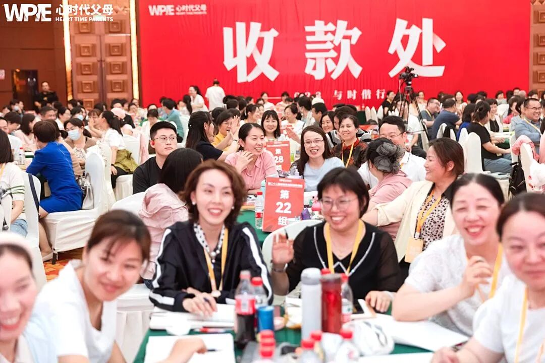 脚步丈量理念,灯光点亮心程:我眼中的王纪琼院长