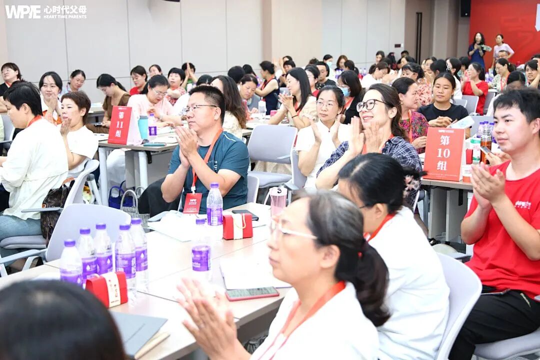 “先把自己照顾好!”佩琳老师的一句话让我明白:“别再用‘贪心’逼走爱你的人!”