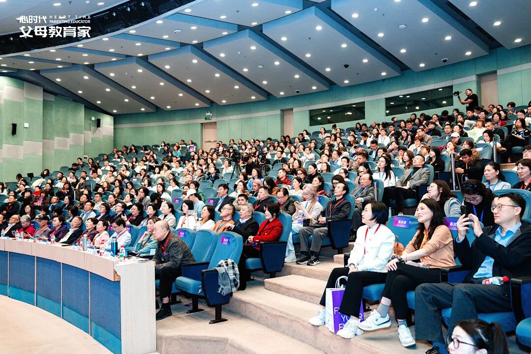 【纪琼谈家读书慧】如何才能遇见生命中的“光光级”榜样，那就加入纪琼院长的《家庭生态导师班》吧！