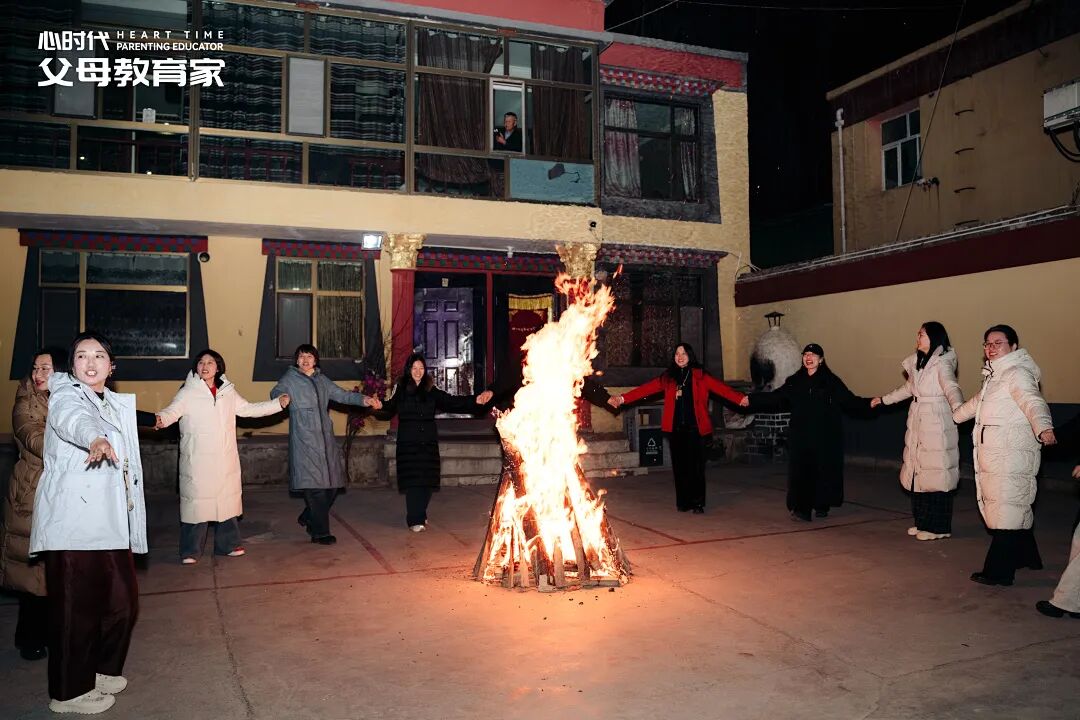 孩子看见好朋友跟“讨厌的人”说话就心烦?兆鹏老师:“你不是选项,更不是商品!为什么要活在别人的选择里?”