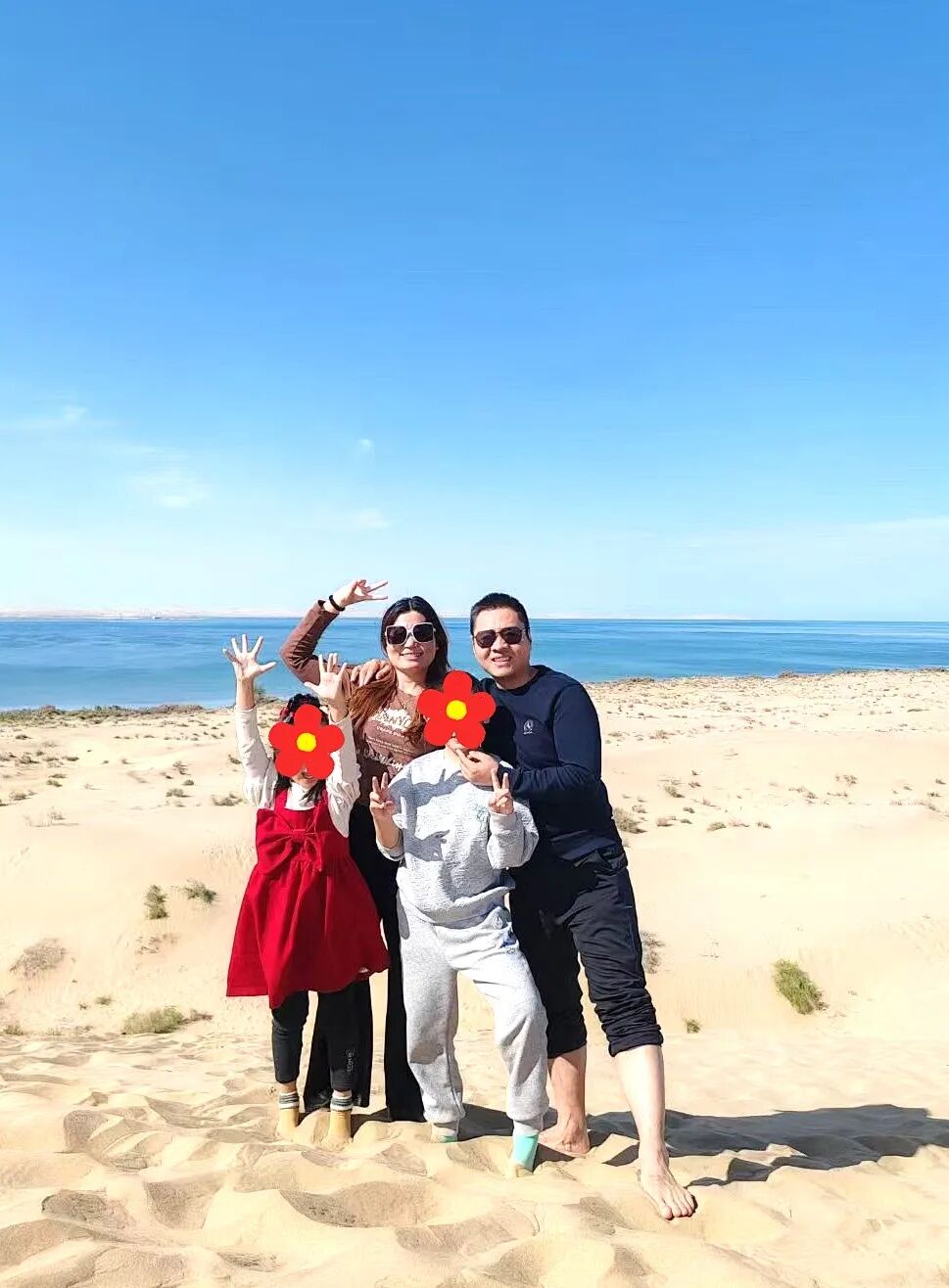 当儿子拿着那张63分的试卷走出校门时,妈妈说:“孩子,你知道吗?你比考90分的人更厉害!”