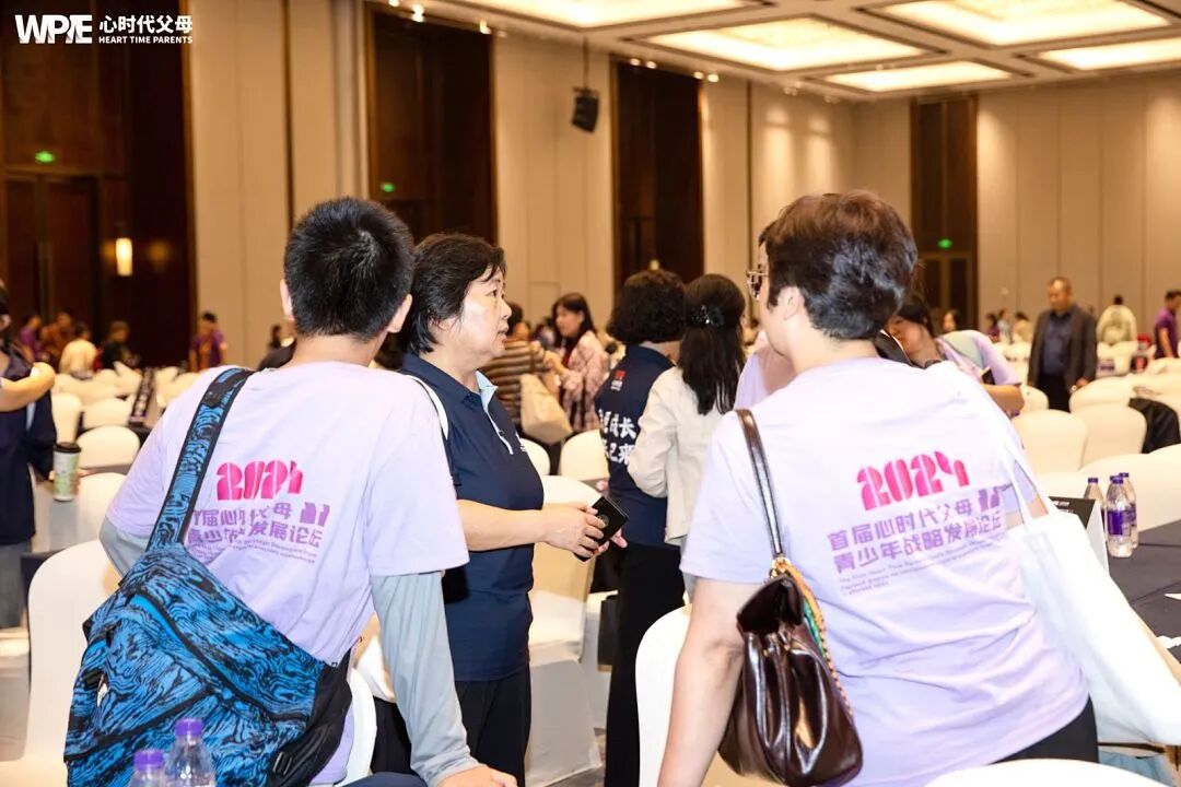 “妈妈,我不去午托!”——叶雪白老师:“宁可中午来回跑,也别送低龄孩子去午托!”