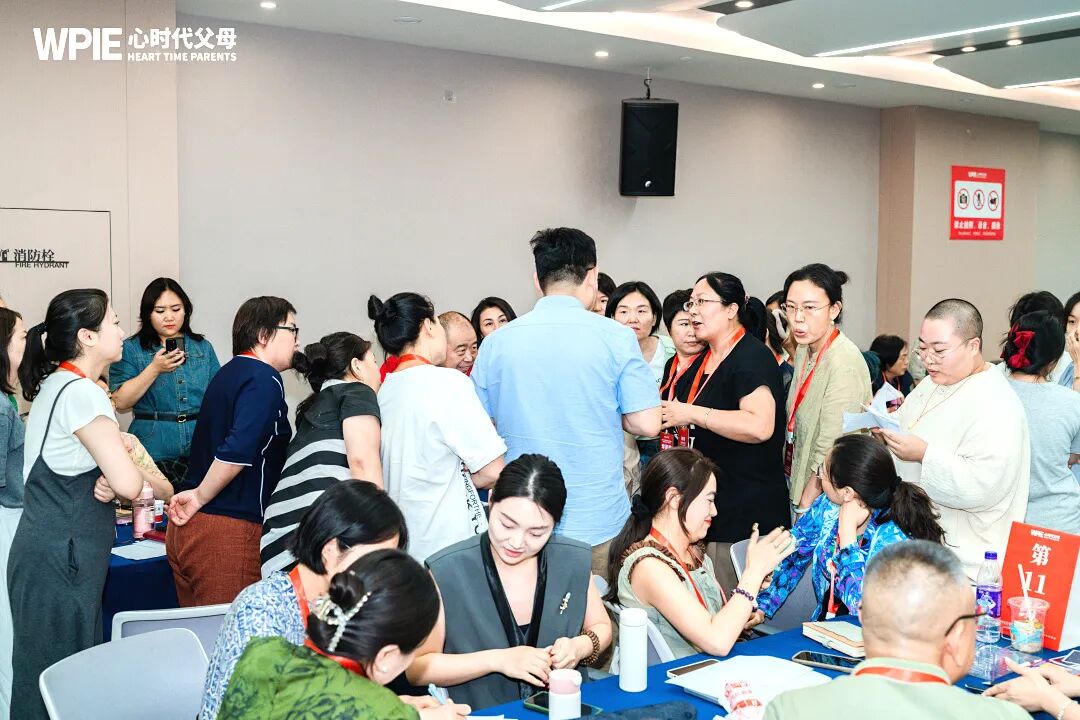 【心理咨询实操班】学员称“上了课马上变好”——“不可能!你不要再骗自己了!”张兆鹏老师一语道破这场“骗局”