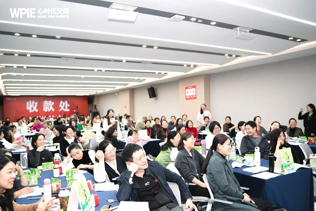 “你愿像‘猪’一样温柔圈养,还是像‘狼’一样痛苦自由?”——王克老师的一句反问,让我看清了自己!