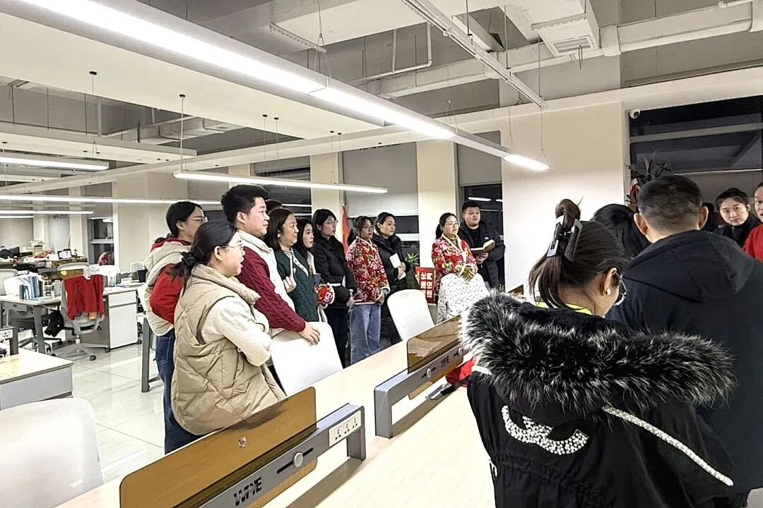 【21天幸福家庭陪伴营】“教育是生命影响生命”——以陪伴之名,赴一场温柔的成长之约!