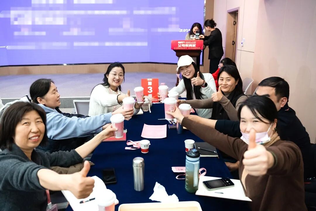 孩子吐槽说:“文聪老师就是这样教你的?”——为什么孩子最讨厌“懂道理”的父母?原因在这里!