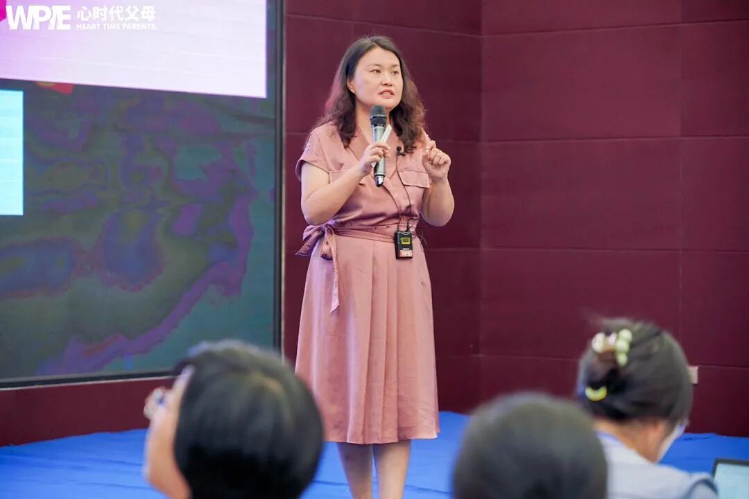 【女性力量中级班】最让父母无力的,不是孩子不谈恋爱,而是孩子问“啥叫真心”?