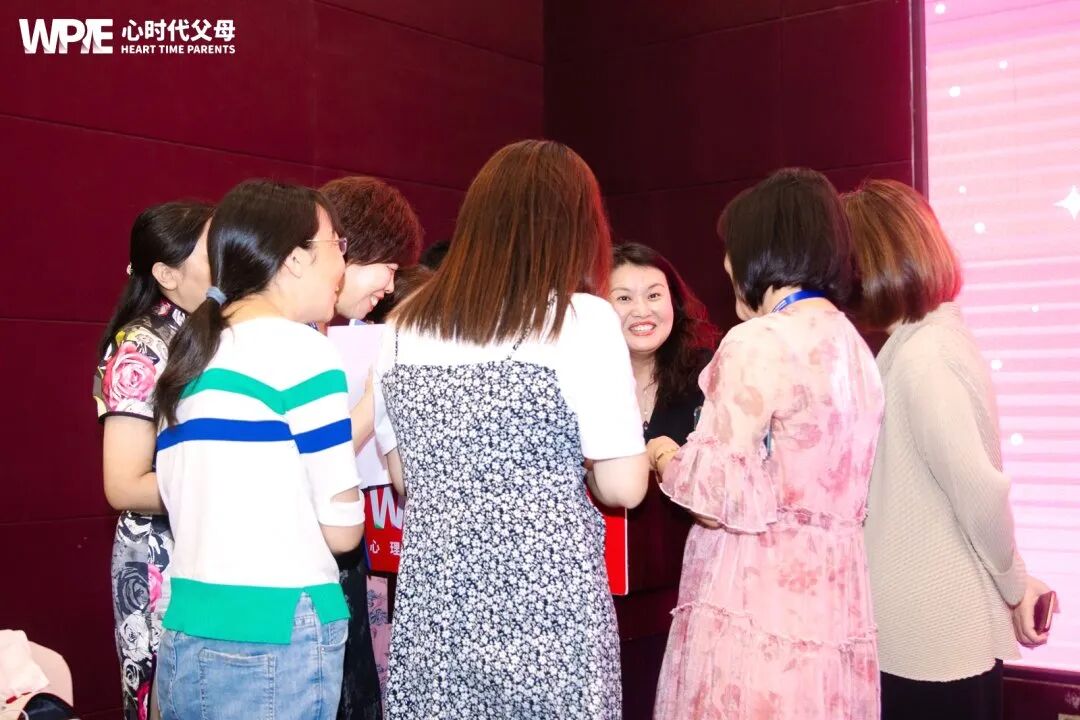 【女性力量中级班】最让父母无力的,不是孩子不谈恋爱,而是孩子问“啥叫真心”?