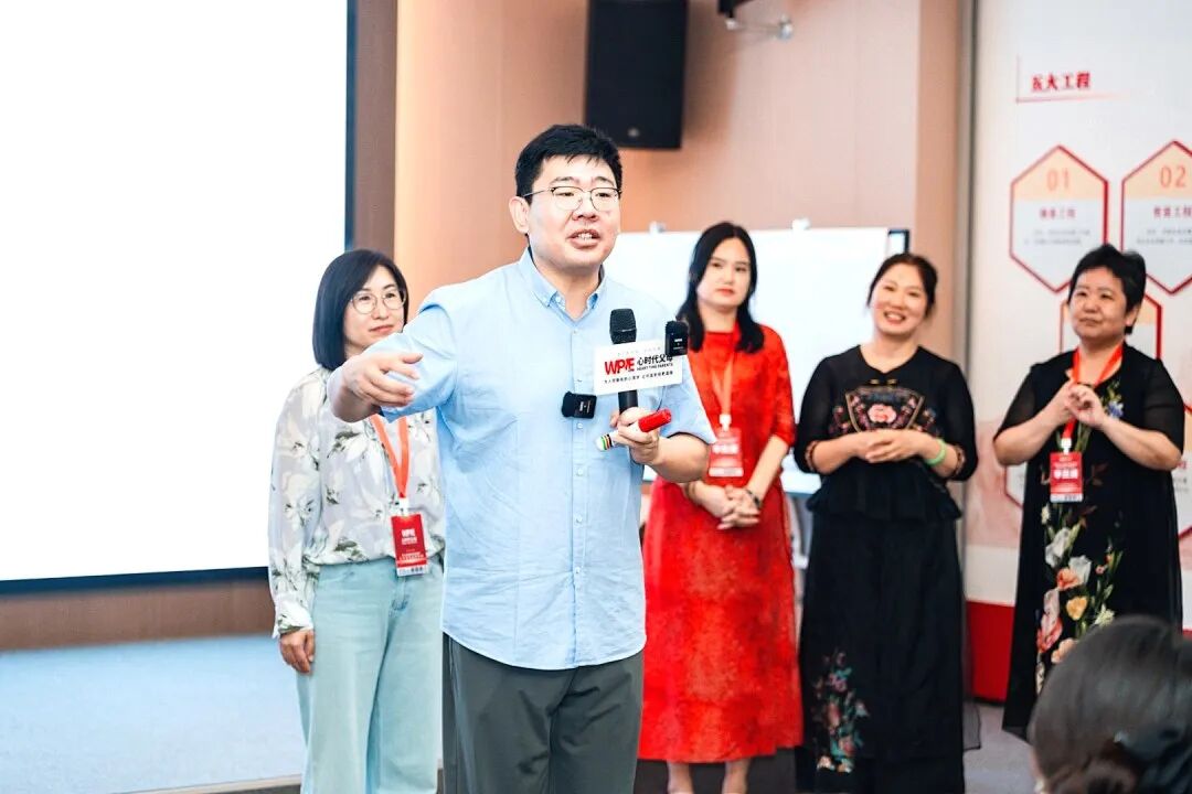 你和那个女孩一起去博物馆,你开心吗?——张兆鹏老师:“先问感受,再谈社交!”