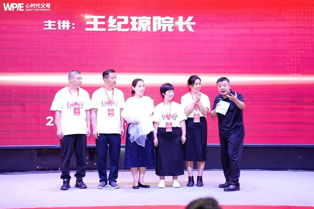 【家庭生态导师班】室友使唤她跑腿、零食被共享、东西被乱翻——而她,为何连一个“不”都不敢说?