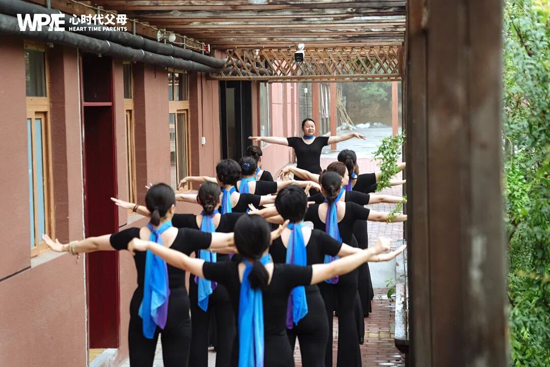 别把“一直在”,当成理所当然,别等灯灭了、水停了、人走了,才想起说一声“谢谢”