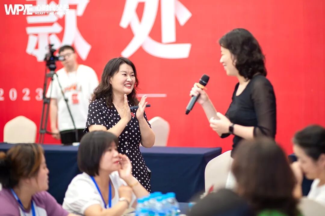 “父子俩吵得不可开交,我该站在谁这边?”——文聪老师:“这场‘战争’,儿子必须输!”