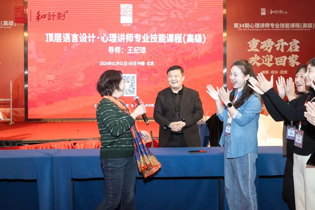 “妈妈,奶奶怎么没来接我放学?”“闲的!”——你怨的是婆婆,伤的是孩子