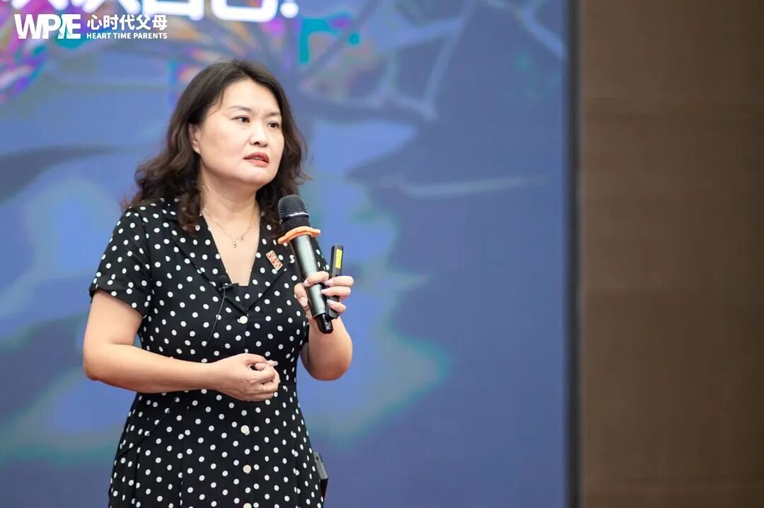 为什么对老公摔锅摔盆,对孩子却能甘之如饴?多年以后,我才找到真相!