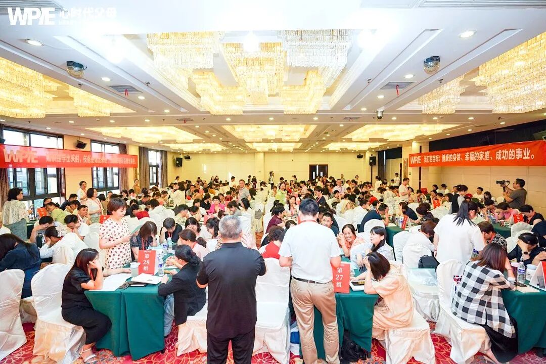 【纪琼谈家读书慧】“闺女,你太有智慧了”——那个在我面前哭了的阿姨,成了我坚持100期的全部理由