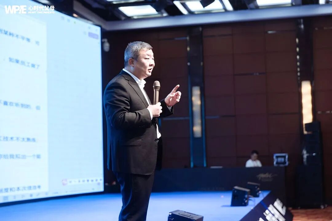 你是否也有把天聊死的毛病?告别“话题终结者”,只需要这三步