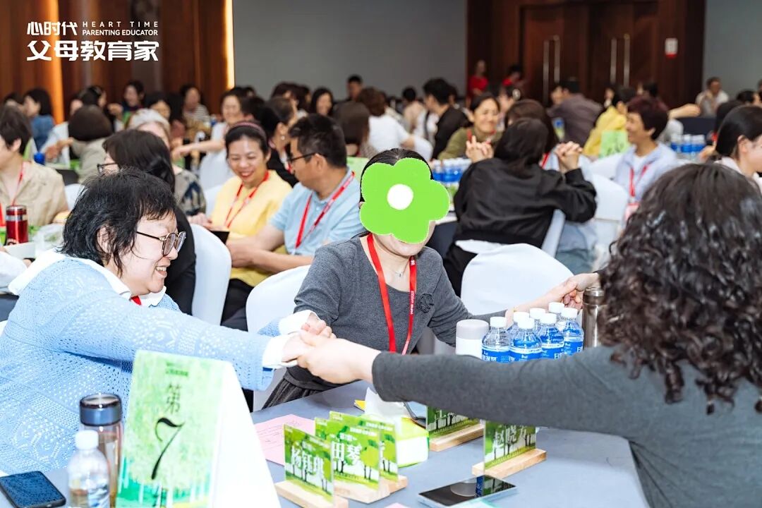 高二孩子拉黑补课老师?王克老师:“别急,问题未必出在孩子身上”