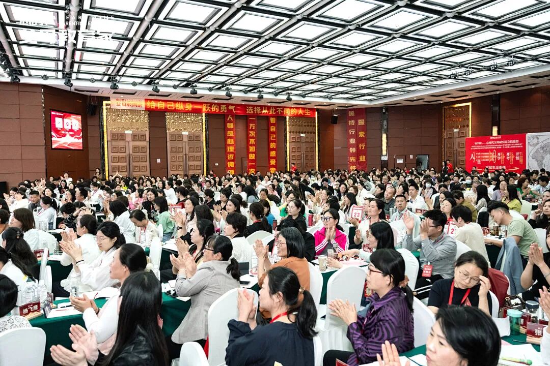 【心理咨询实战班】“怕店员失望,更怕被看不起”——你也是那个硬着头皮买单的人吗?