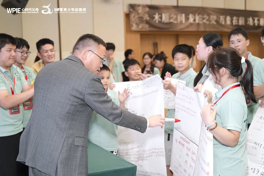 丈夫酗酒、儿子叛逆、自己崩溃……陈彦东老师:“先修夫妻关系,再谈教育孩子!”