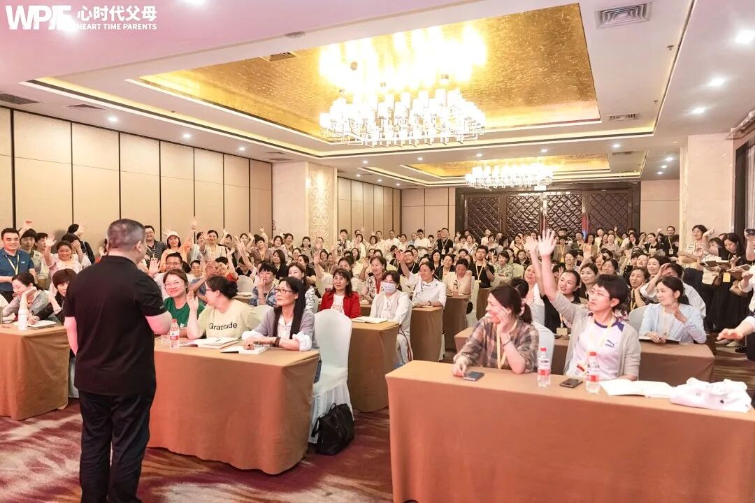 父母少说一句话,孩子反而更主动!