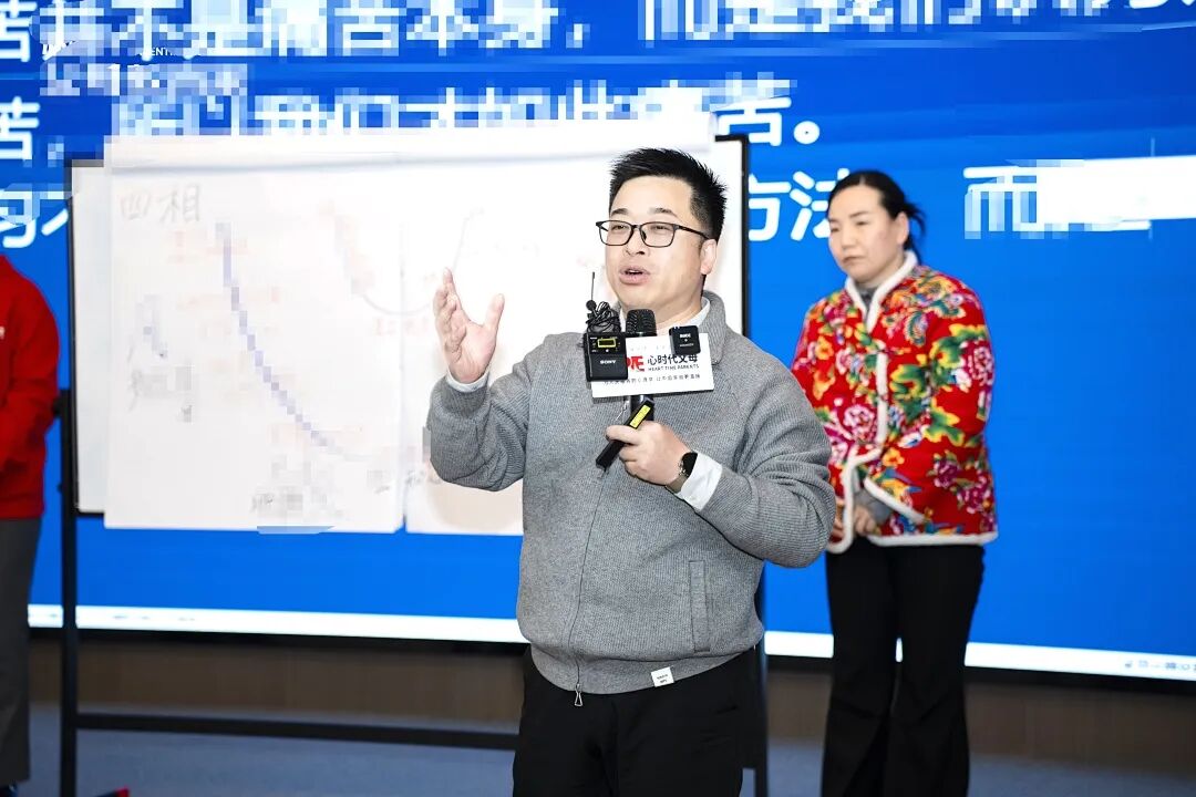 “你吃吧,妈妈不吃”——海勇老师:“醒醒吧,别让你的‘委屈’,成为孩子一生的心理债务!”