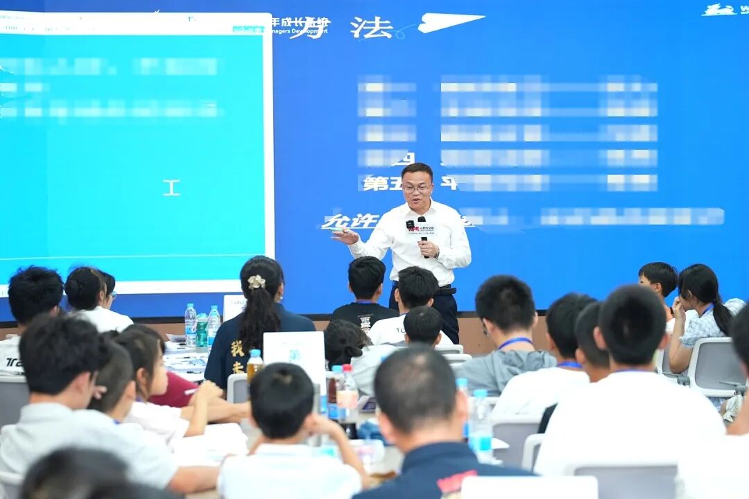 477分,不是奇迹——抑郁辍学、高中仅在校3个月的女孩是超出本科线18分,顺利考上本科院校的?