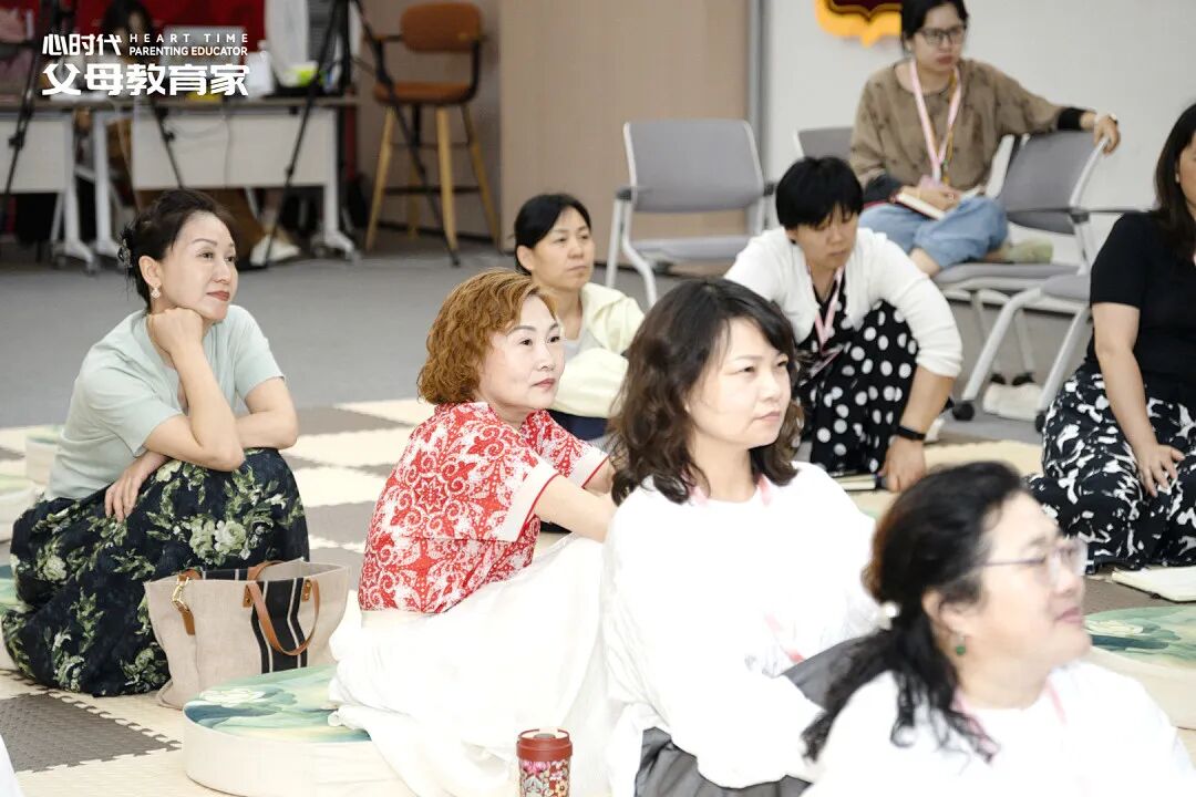 孩子责怪老师偏心怎么办?文聪老师的“5颗糖理论”,轻松帮助孩子解开心结