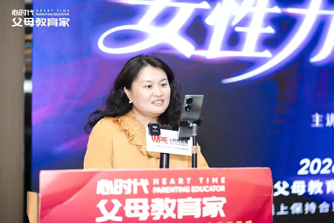 孩子责怪老师偏心怎么办?文聪老师的“5颗糖理论”,轻松帮助孩子解开心结