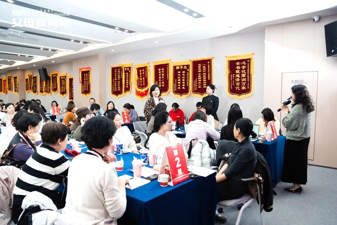 孩子责怪老师偏心怎么办?文聪老师的“5颗糖理论”,轻松帮助孩子解开心结