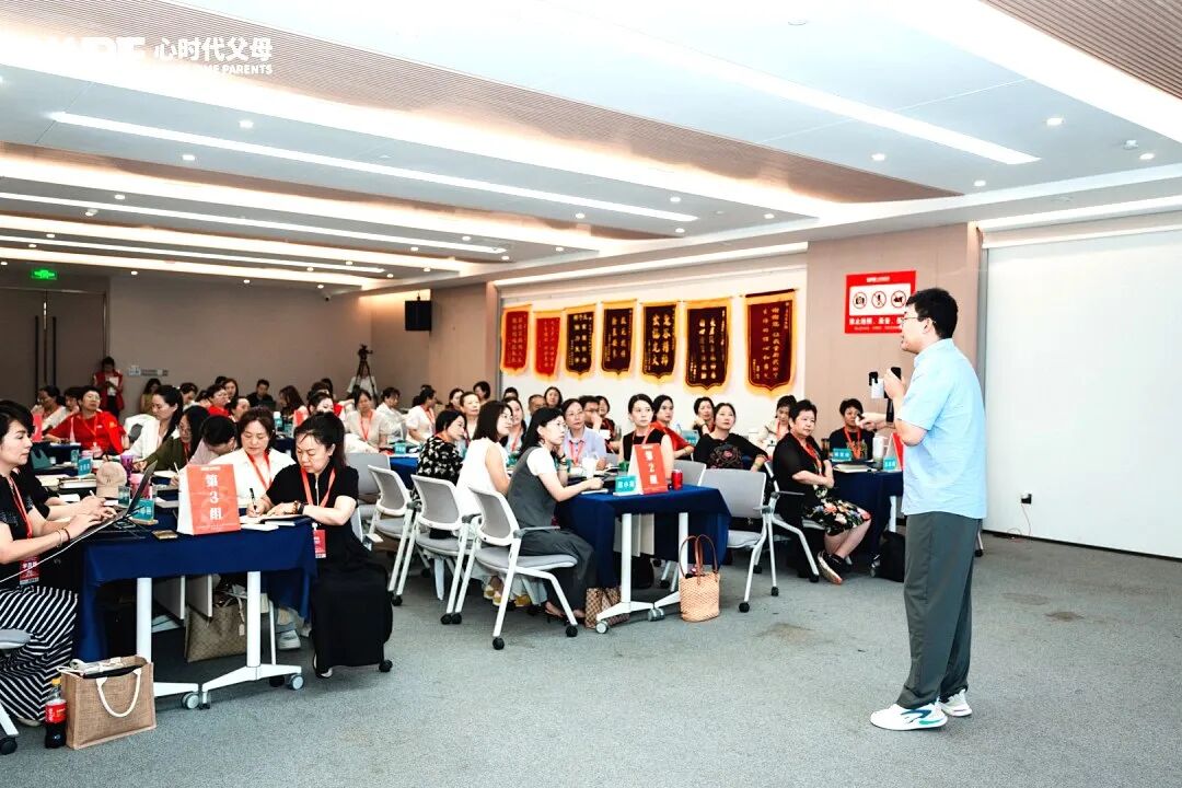 怕别人对自己失望?兆鹏老师:“那就练‘让别人失望’的能力!”