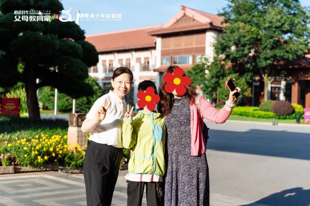 【青少年总裁班】从“不想上”到“还要来”——孙万兰老师看到了什么?