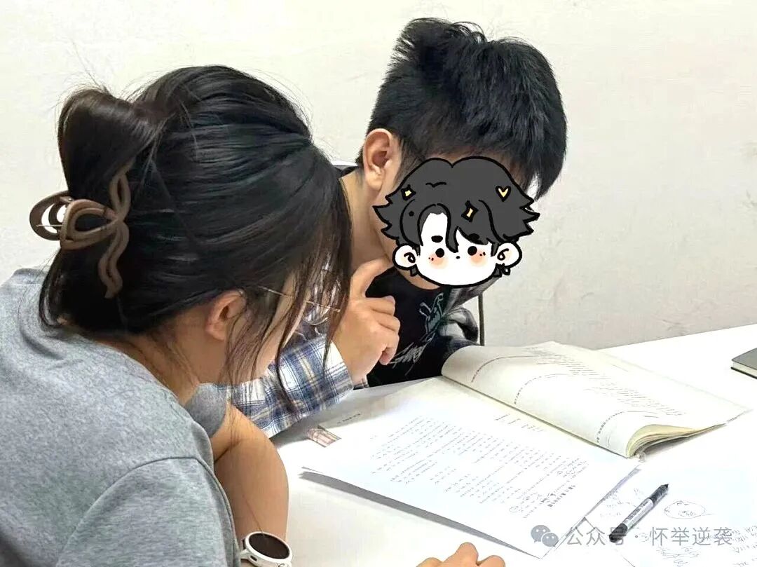 【狮子王】从休学一年到重返校园,从自卑学生到自信班长!
