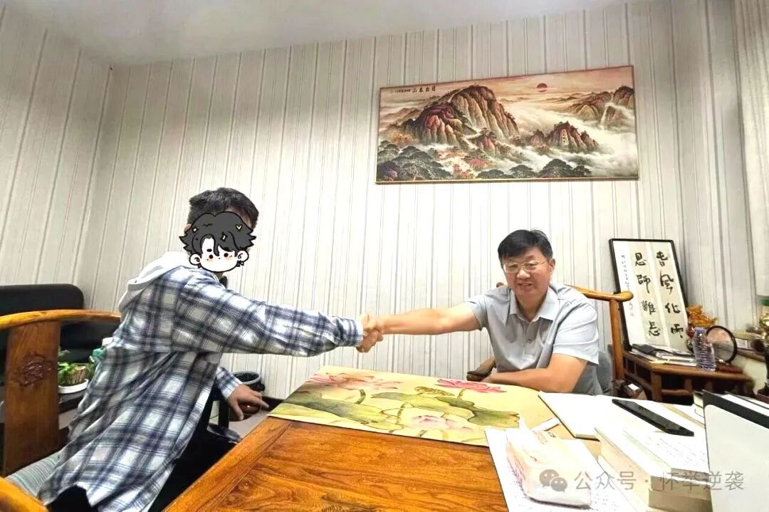 【狮子王】从休学一年到重返校园,从自卑学生到自信班长!