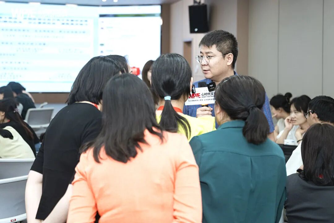 【心身心理学中级班】20岁的儿子凌晨砸门要手机:“我不在了你别难过......”